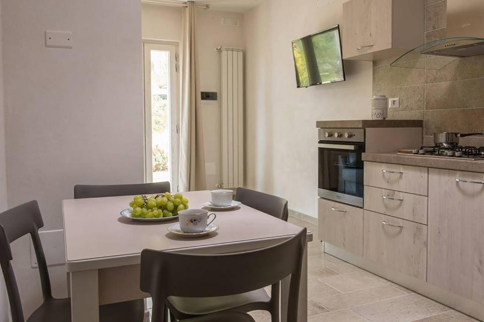 Residenza Aurora Aparthotel Ostuni Exterior foto
