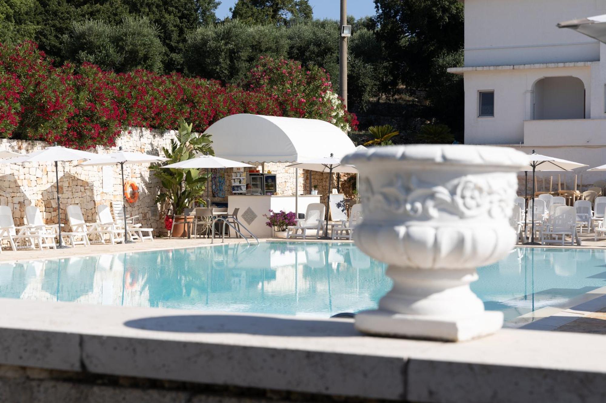 Residenza Aurora Aparthotel Ostuni Exterior foto